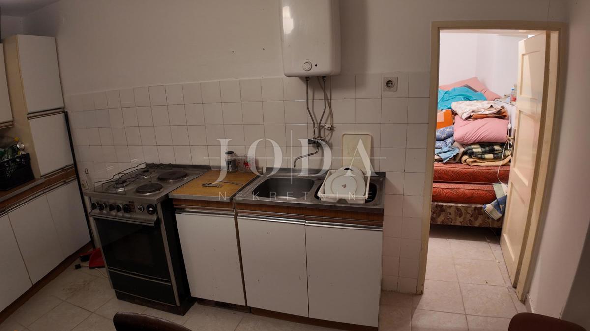 Kuća Na prodaju - PRIMORSKO-GORANSKA CRIKVENICA