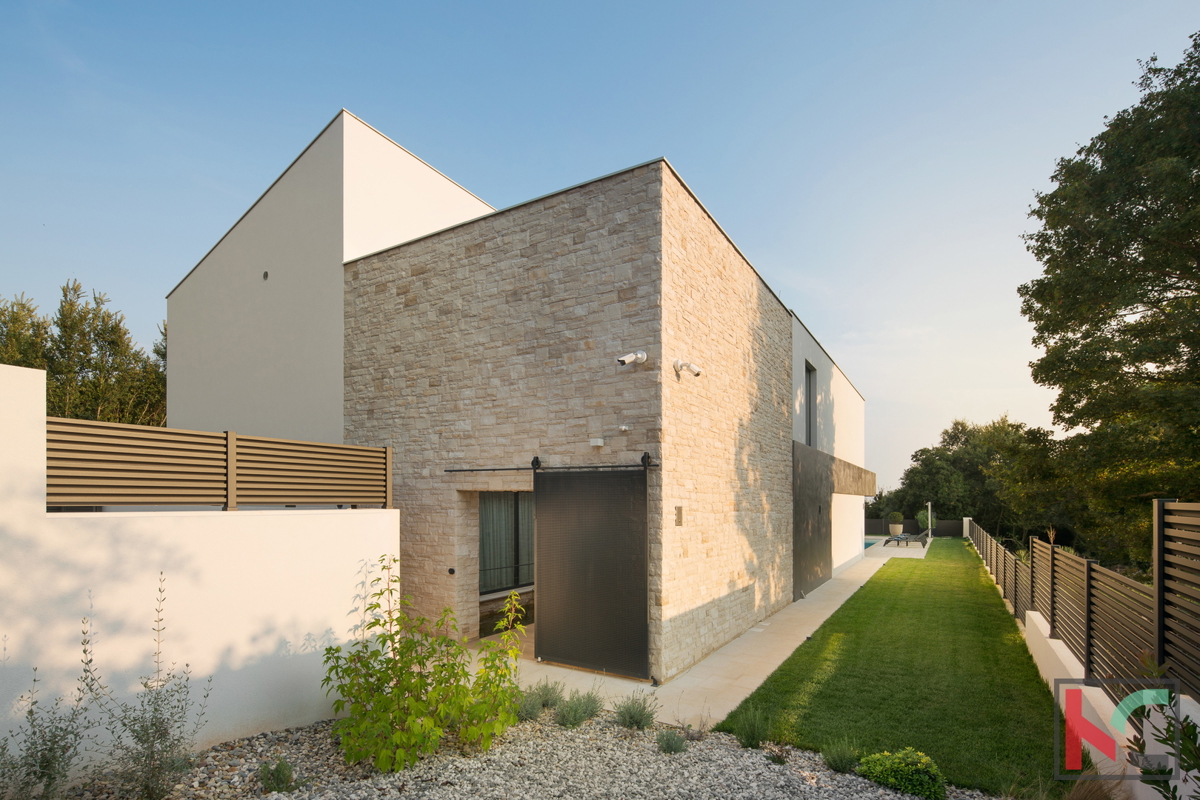 Haus Zu verkaufen - Istarska Ližnjan - foto 3/24