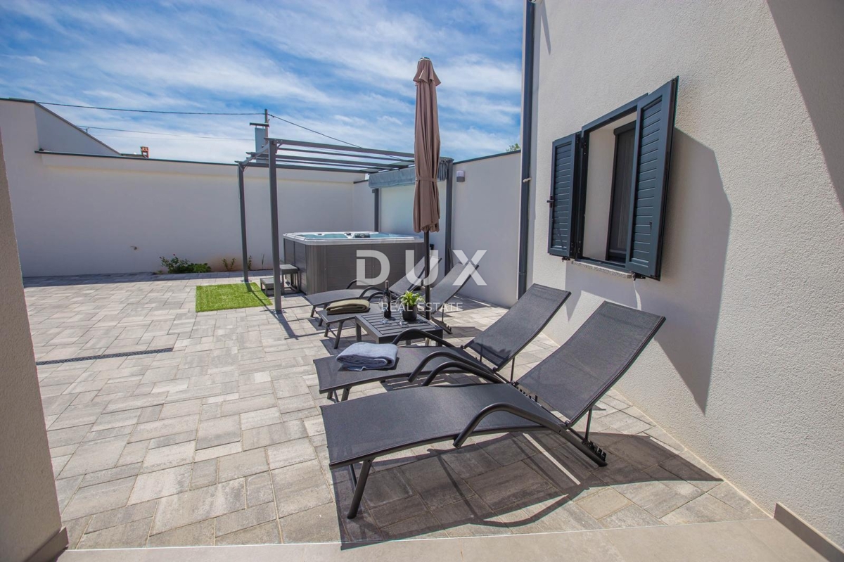 Haus Zu verkaufen - ISTARSKA BALE