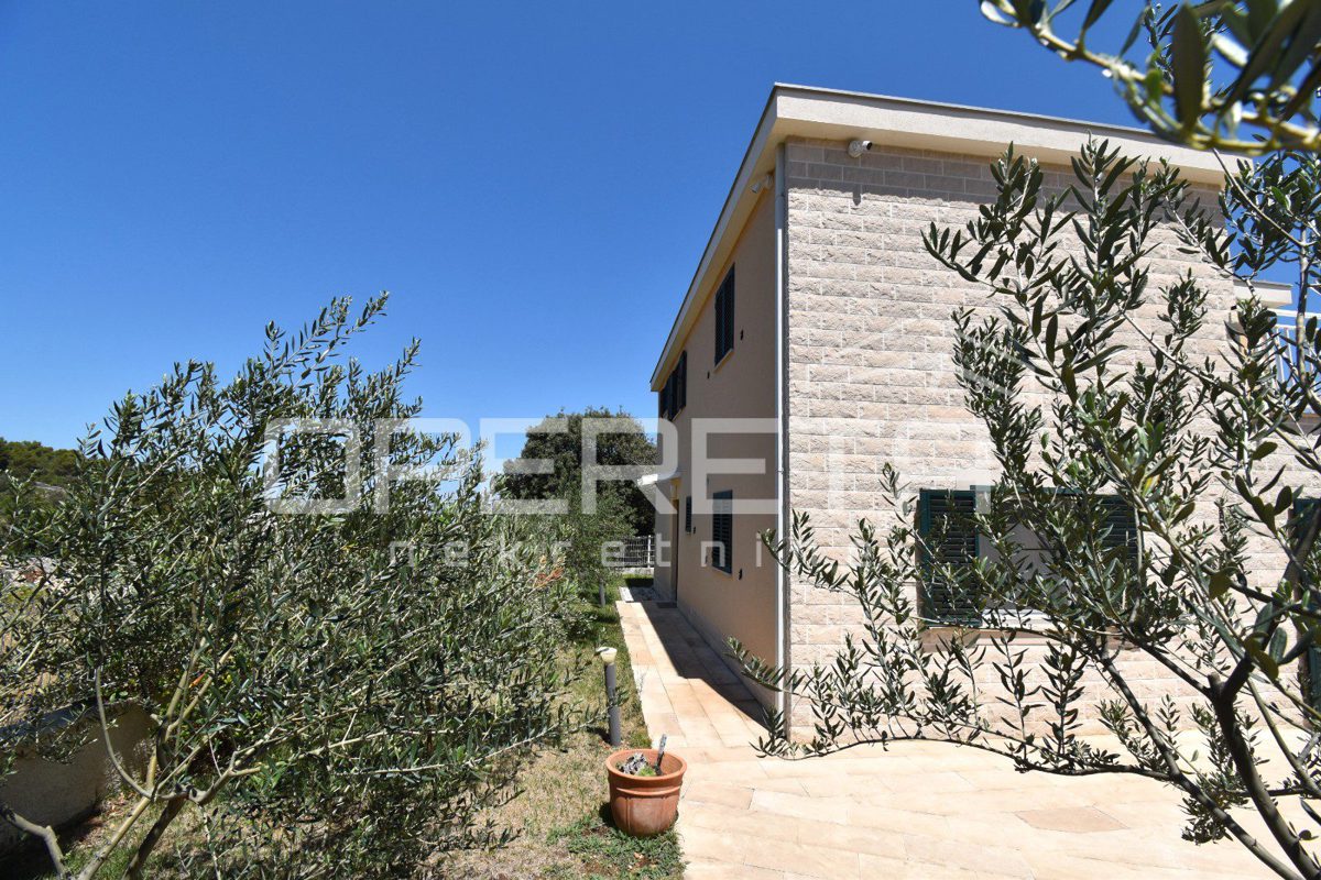Haus Zu verkaufen - SPLITSKO-DALMATINSKA BRAČ