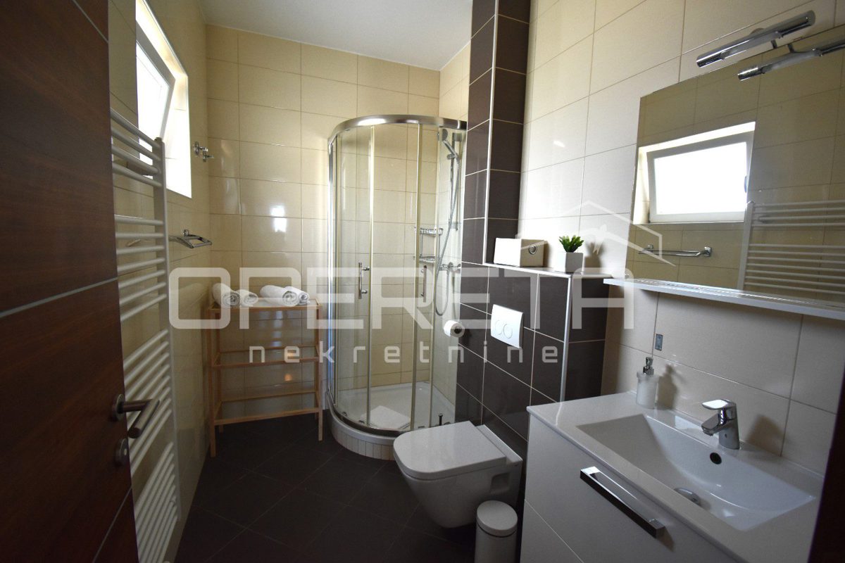 Haus Zu verkaufen - SPLITSKO-DALMATINSKA BRAČ