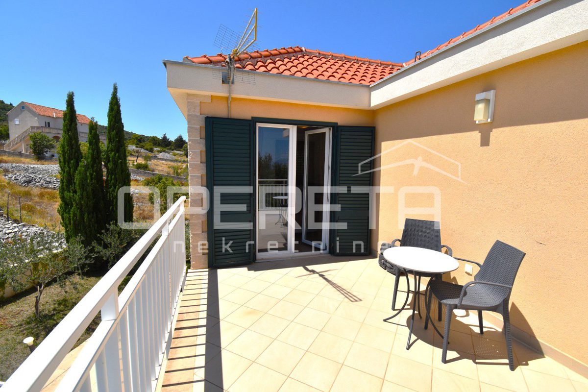 Haus Zu verkaufen - SPLITSKO-DALMATINSKA BRAČ