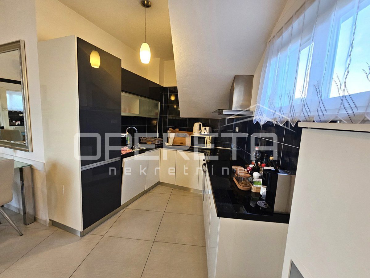 Apartment Zu verkaufen - SPLITSKO-DALMATINSKA ČIOVO