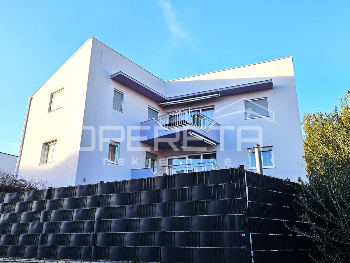 Apartment Zu verkaufen - SPLITSKO-DALMATINSKA ČIOVO