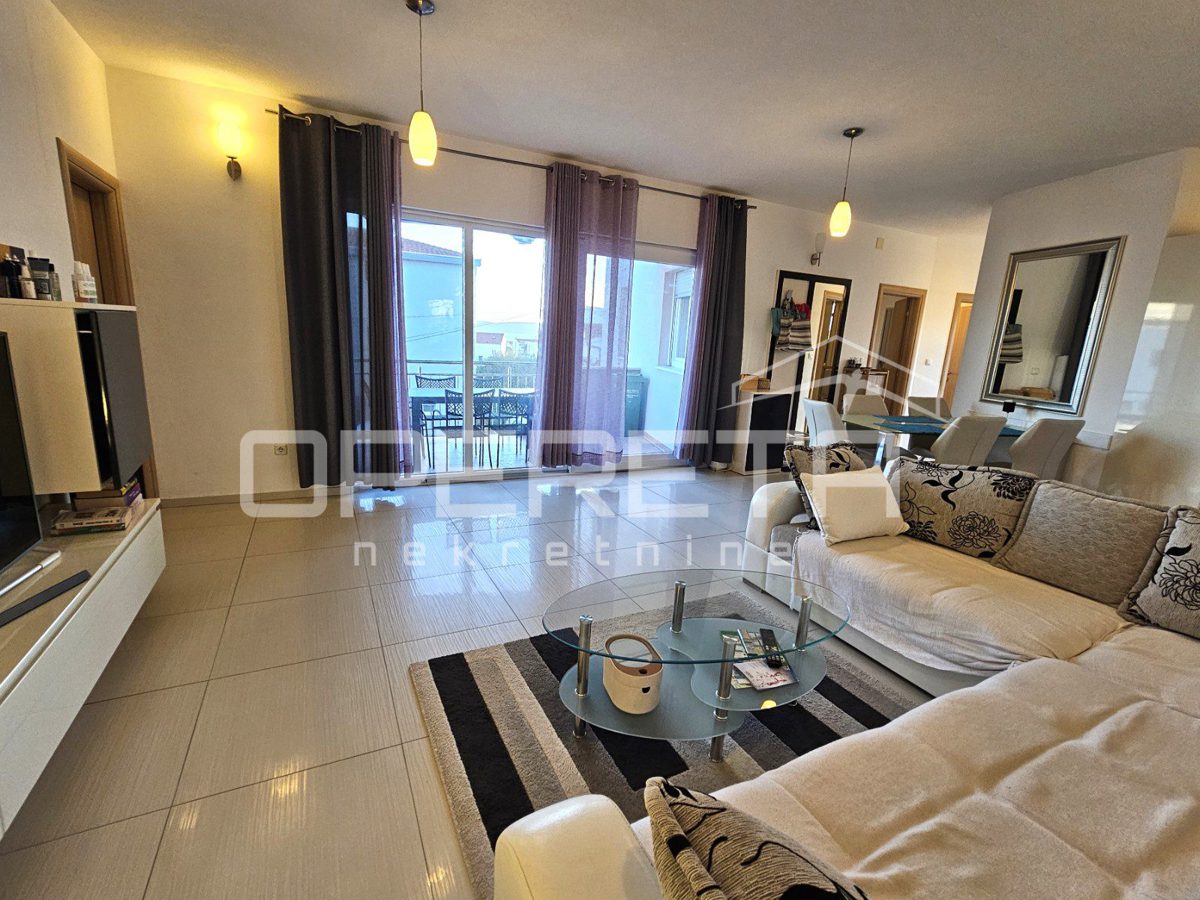 Apartment Zu verkaufen - SPLITSKO-DALMATINSKA ČIOVO