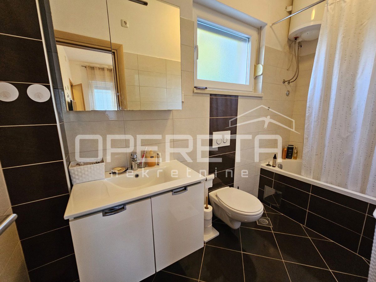 Apartment Zu verkaufen - SPLITSKO-DALMATINSKA ČIOVO