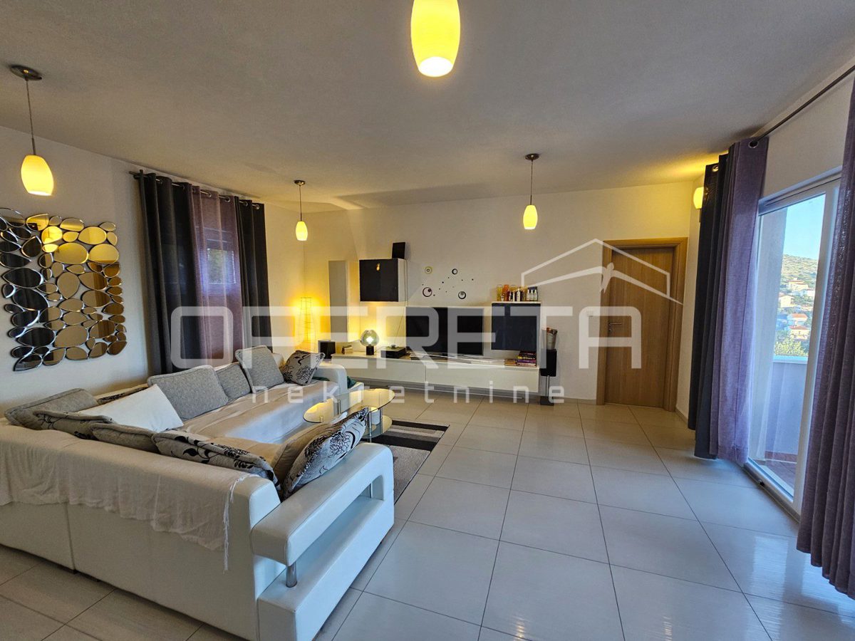 Apartment Zu verkaufen - SPLITSKO-DALMATINSKA ČIOVO