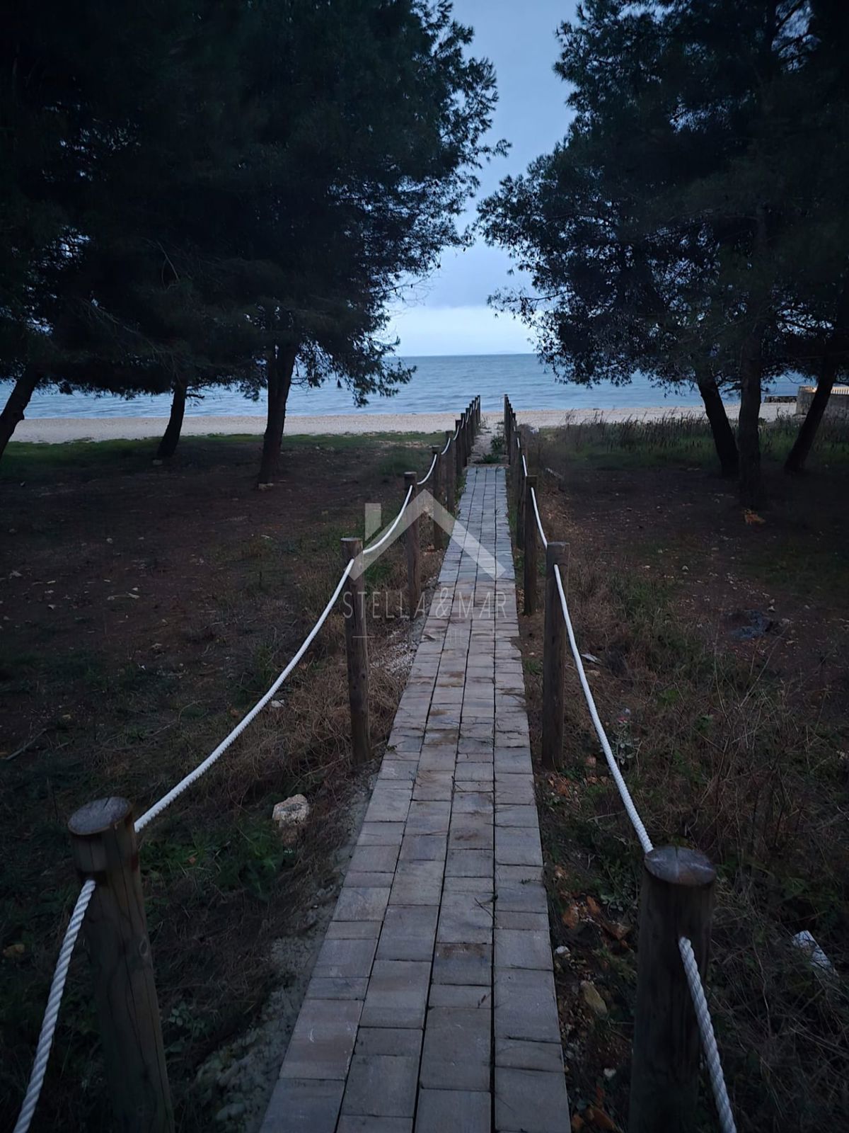 Stan Na prodaju - ZADARSKA VIR