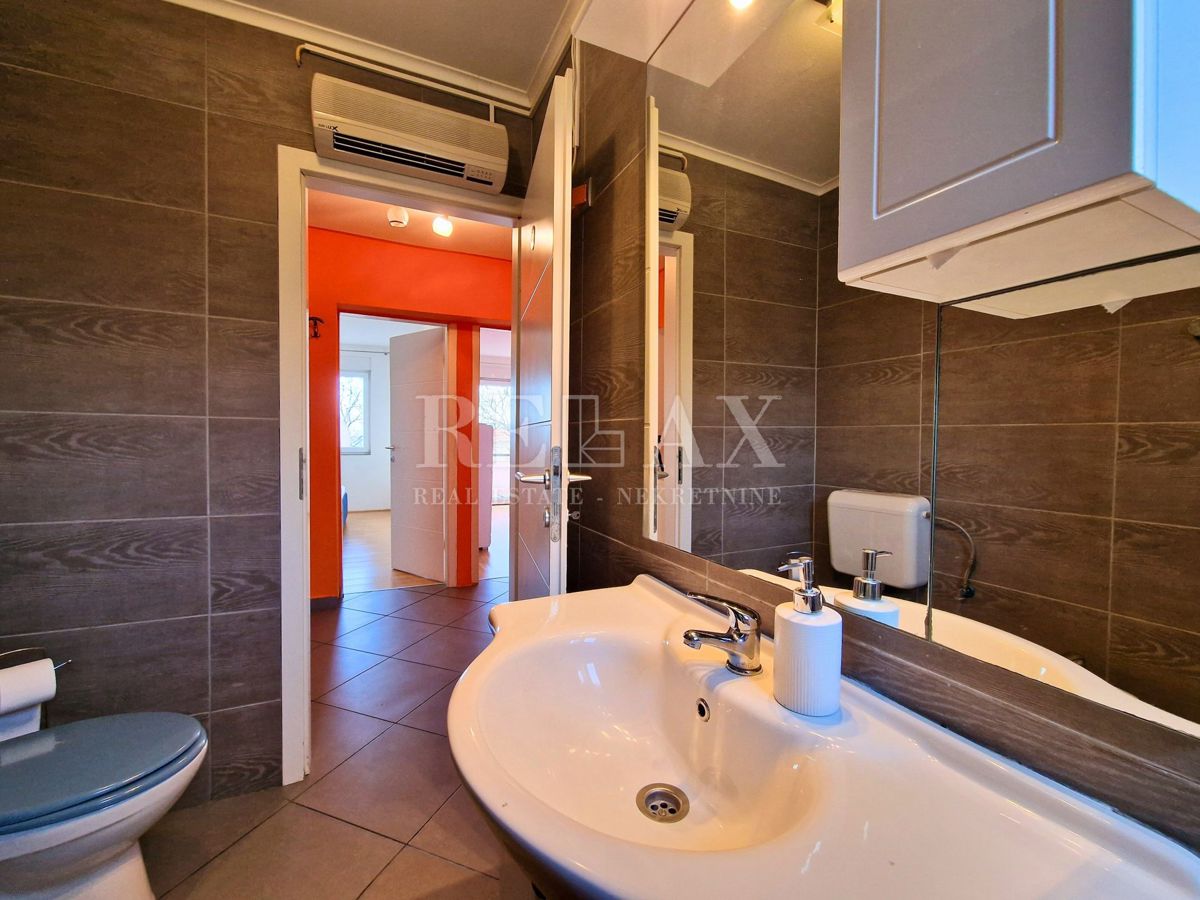Apartmán Na prodej - PRIMORSKO-GORANSKA NOVI VINODOLSKI