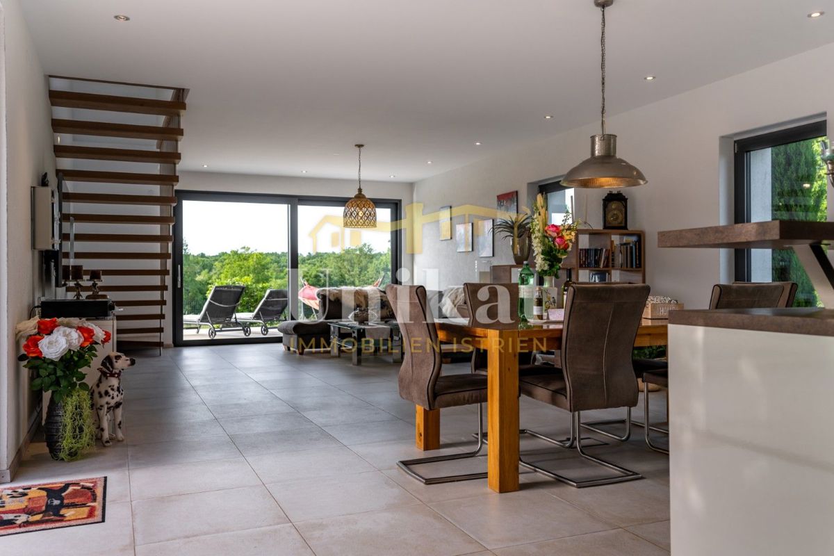 House For sale - ISTARSKA NOVIGRAD