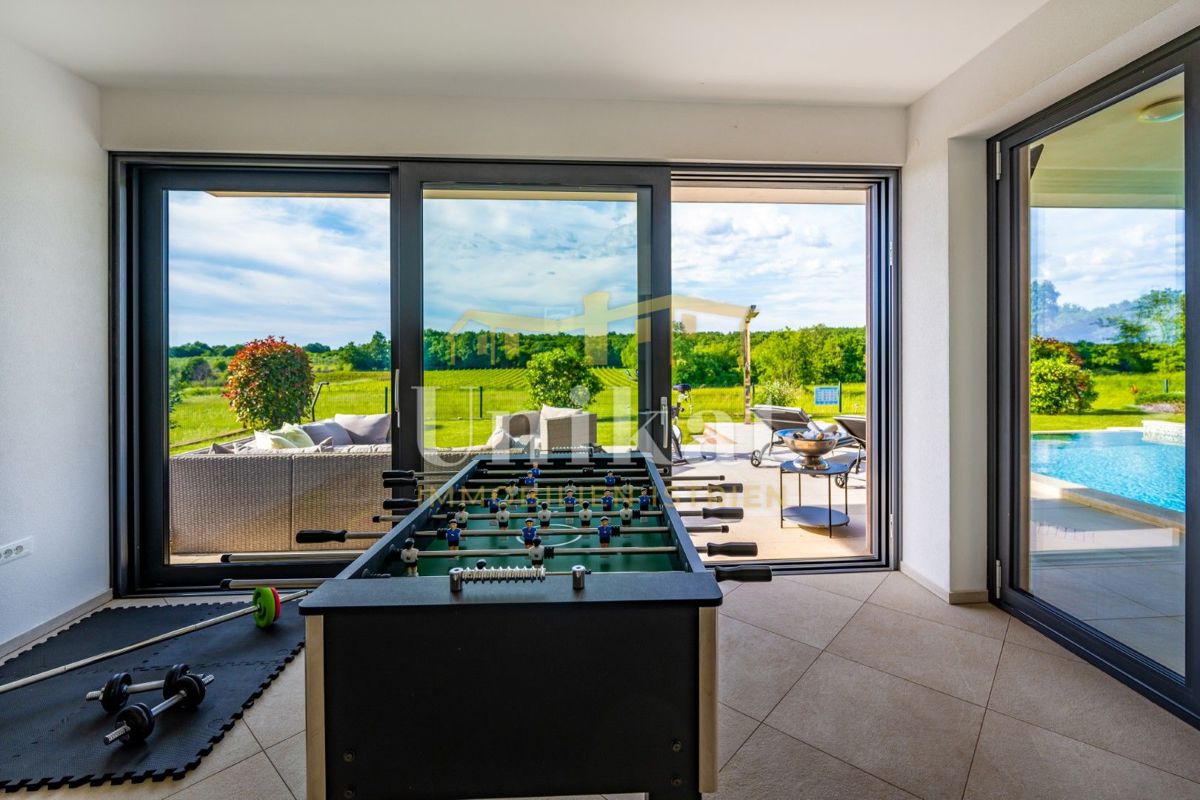 House For sale - ISTARSKA NOVIGRAD