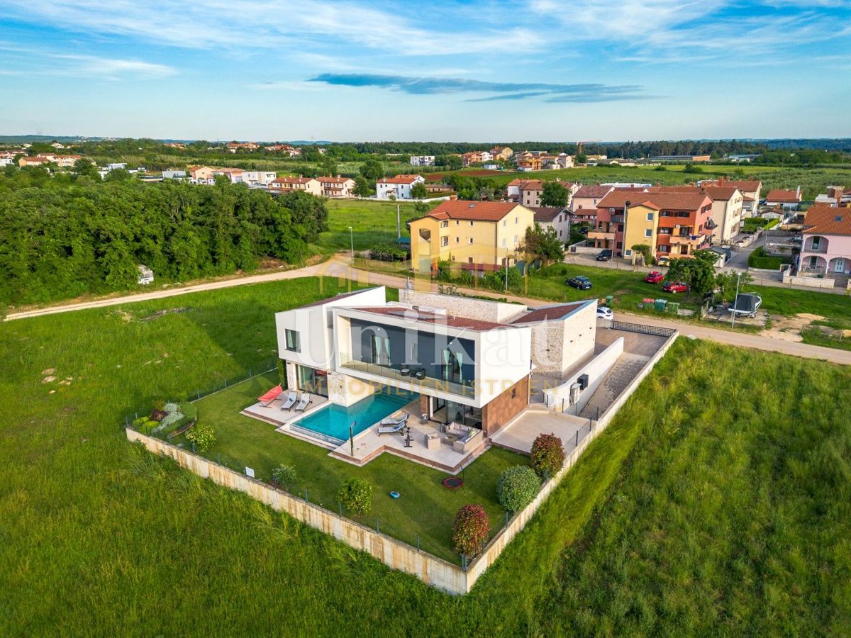 House For sale - Istarska Novigrad - foto 3/58