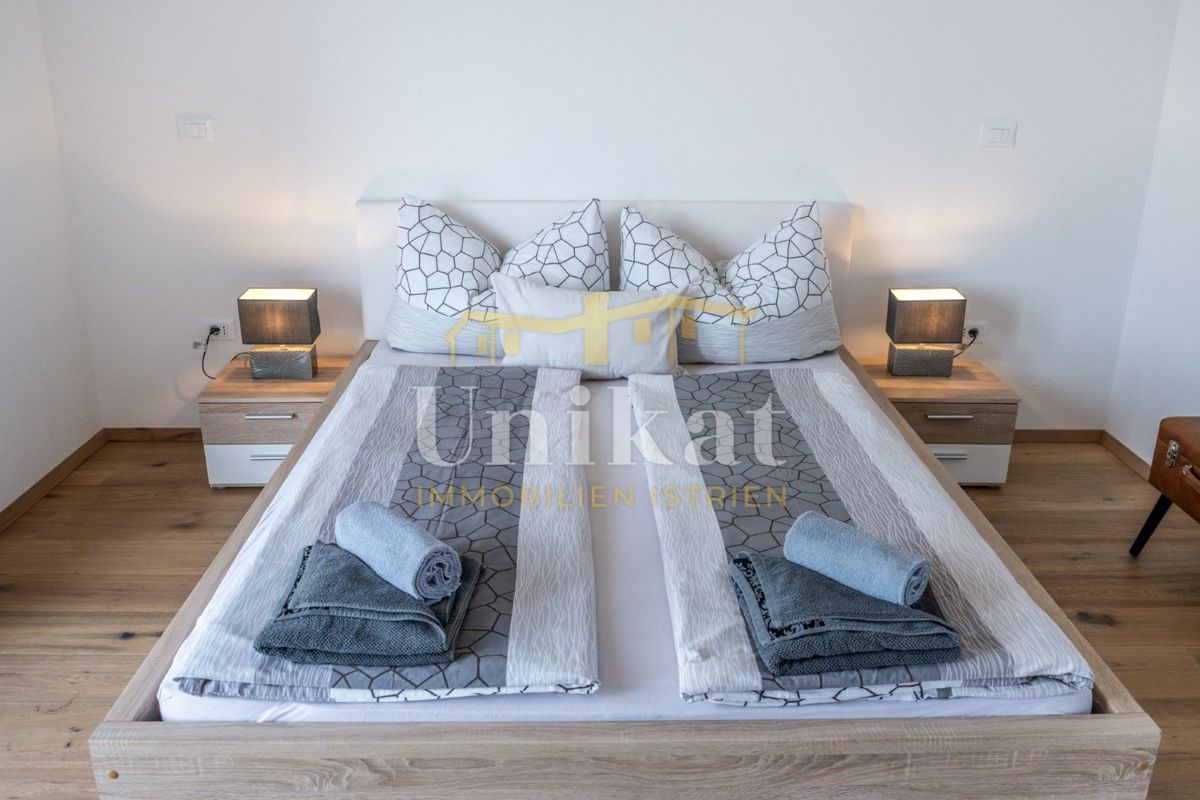 House For sale - ISTARSKA NOVIGRAD