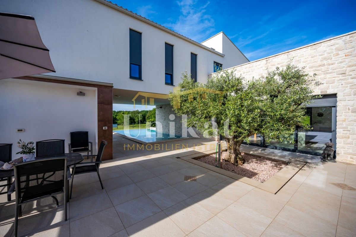 House For sale - ISTARSKA NOVIGRAD