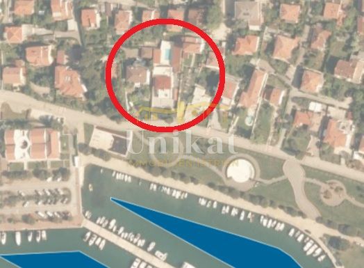 Hiša Na predaj - ISTARSKA UMAG