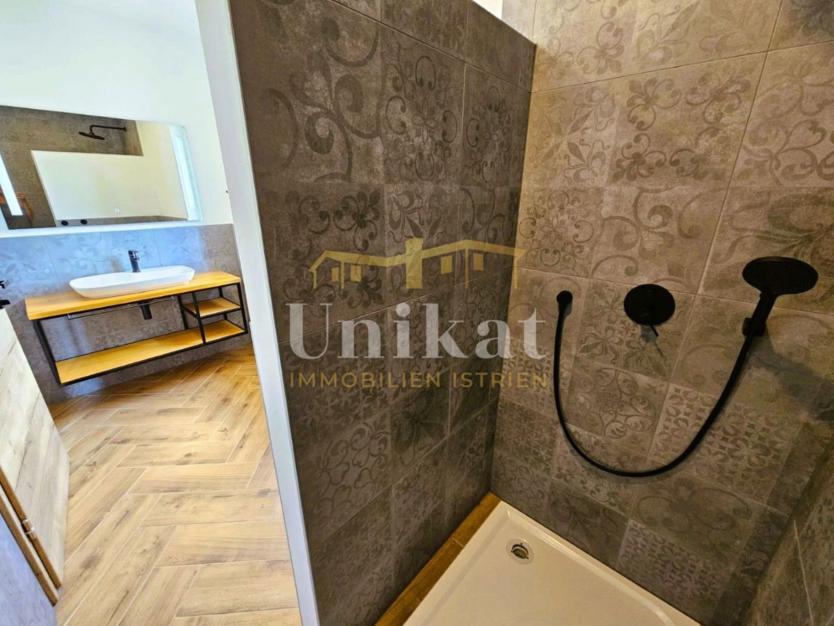 Haus Zu verkaufen - ISTARSKA VIŠNJAN
