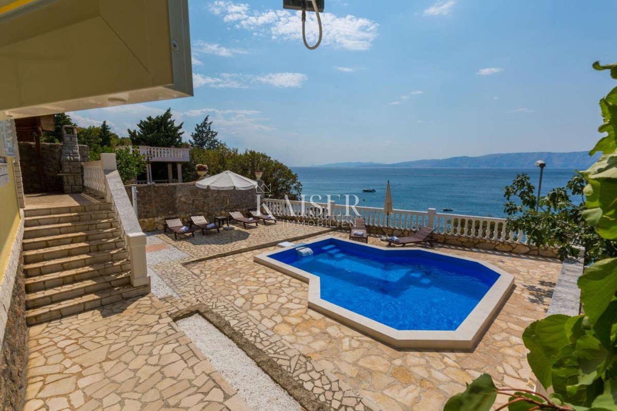 House For sale - PRIMORSKO-GORANSKA NOVI VINODOLSKI