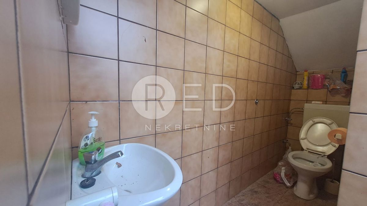 Maison À vendre - POŽEŠKO-SLAVONSKA VELIKA