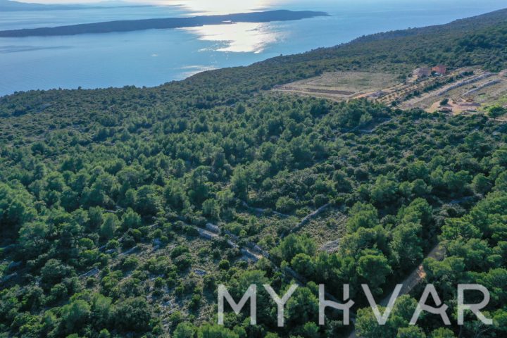 Terrain à vendre 21073 m² – Jelsa