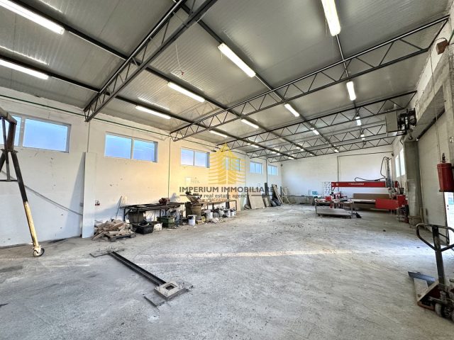 Komerční k pronájmu 200 m² – Bistra