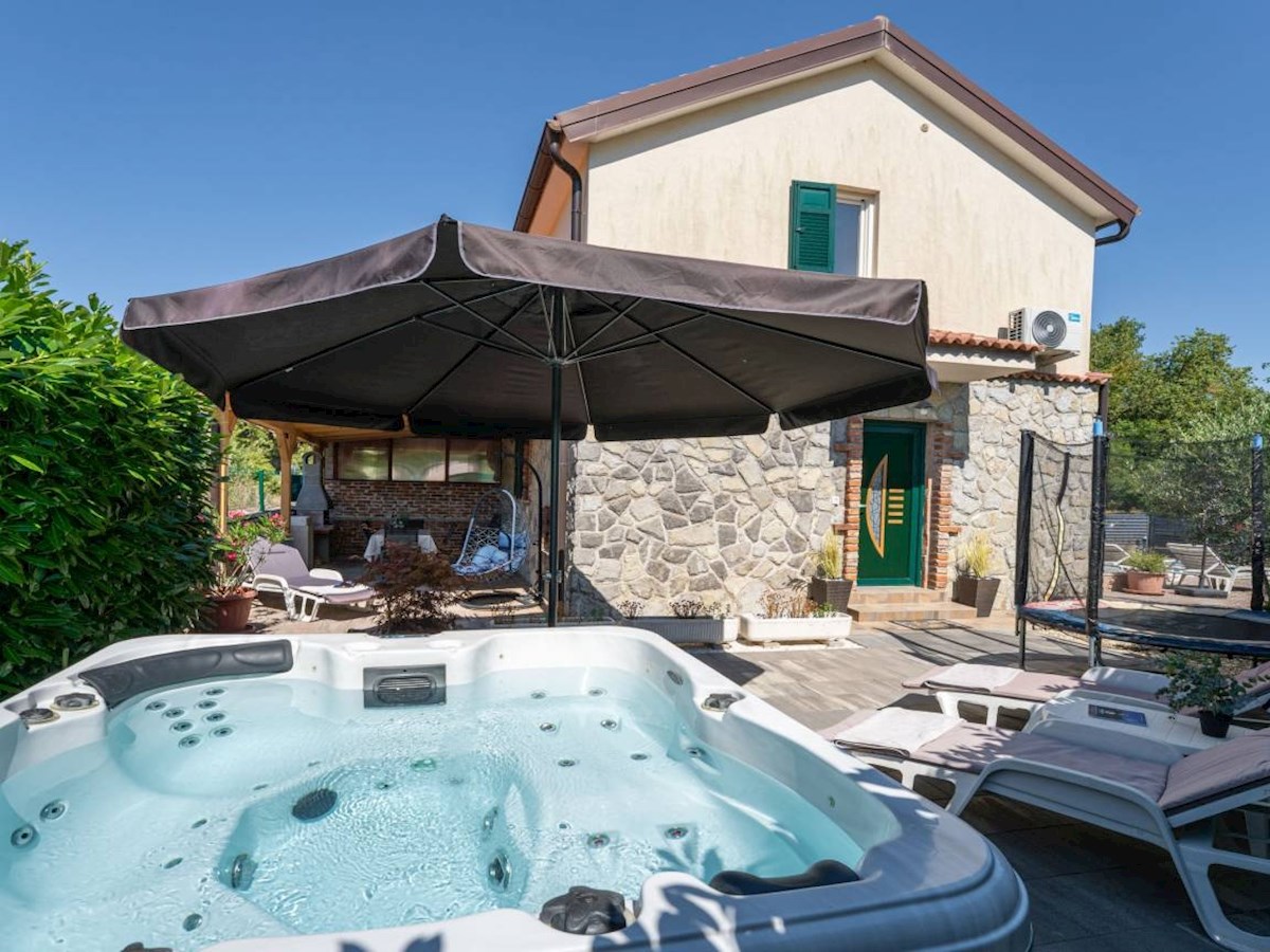 Casa In vendita - PRIMORSKO-GORANSKA KRK