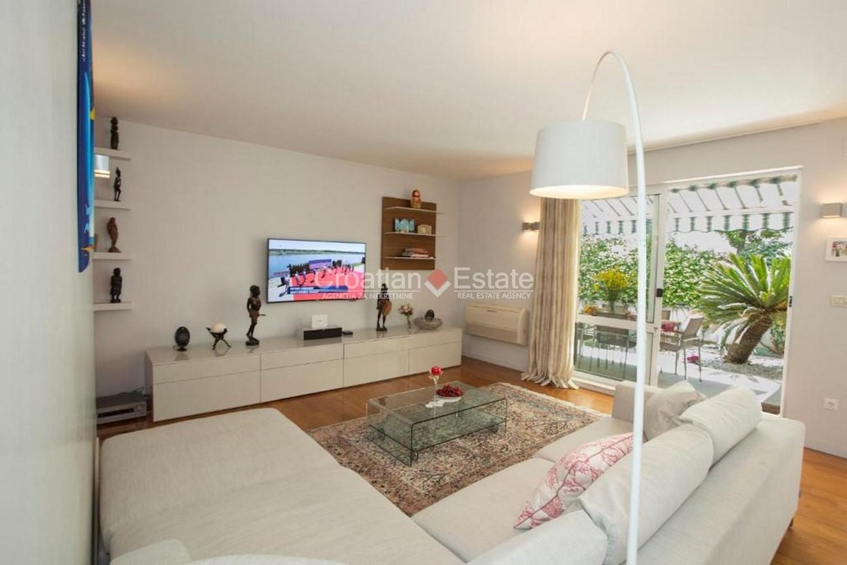 Appartement À louer - SPLITSKO-DALMATINSKA SPLIT