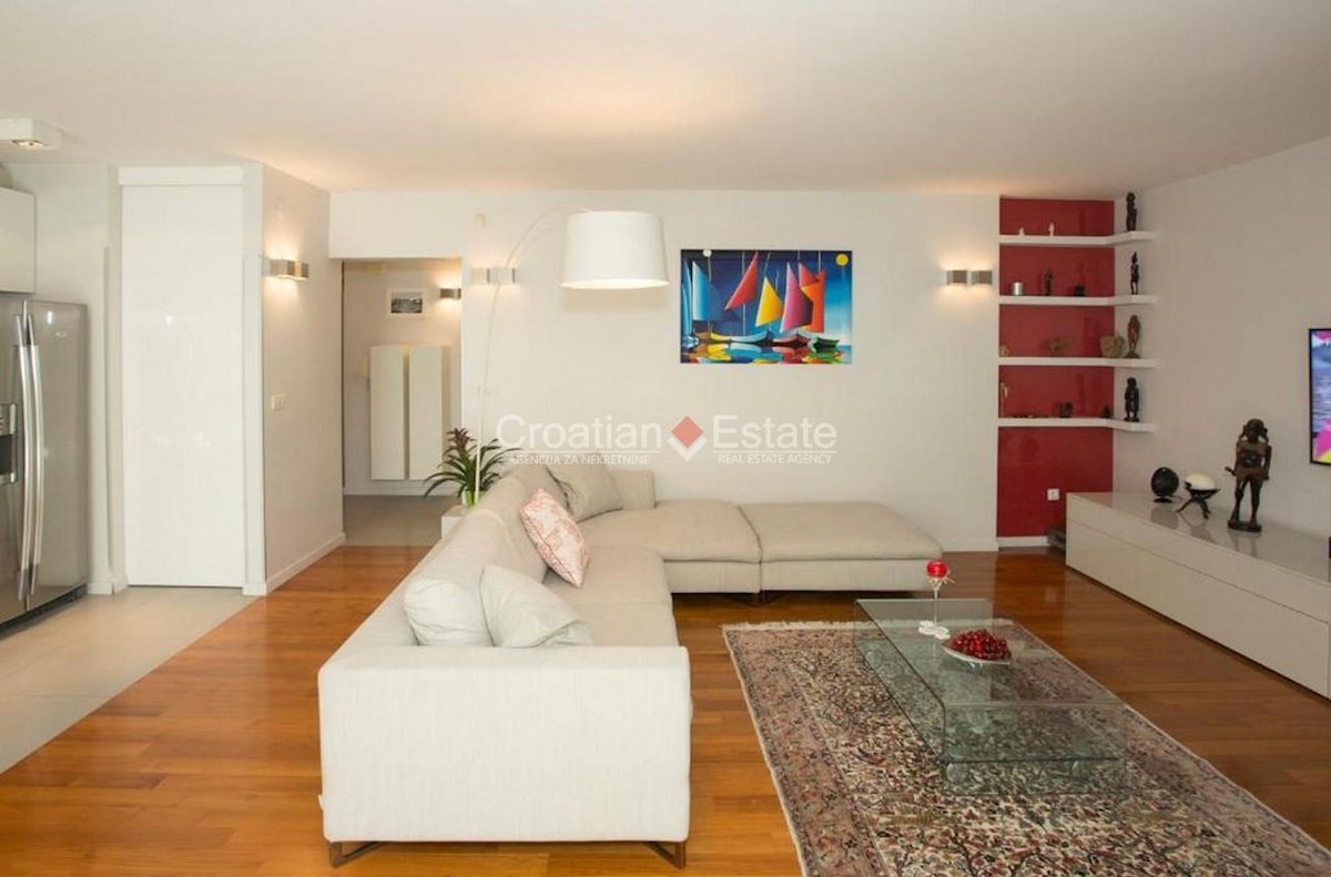 Appartement À louer - SPLITSKO-DALMATINSKA SPLIT