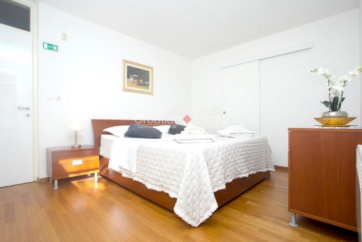 Appartement À louer - SPLITSKO-DALMATINSKA SPLIT