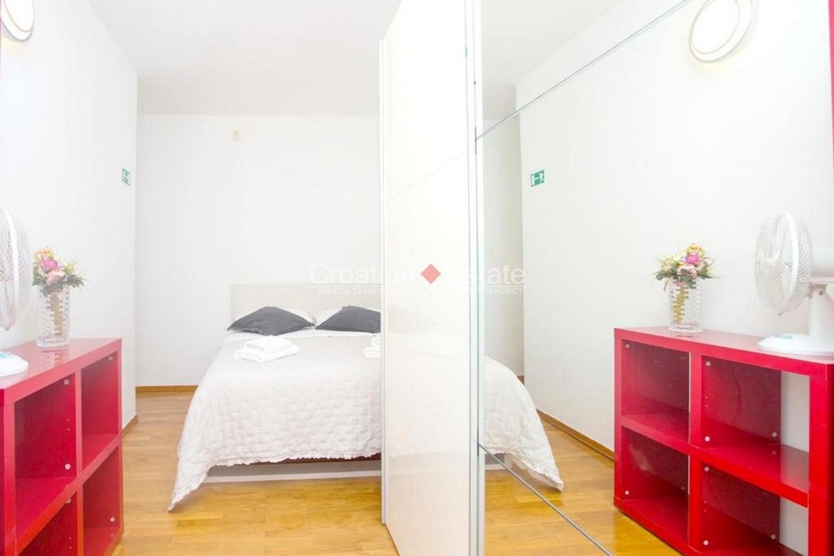 Appartement À louer - SPLITSKO-DALMATINSKA SPLIT