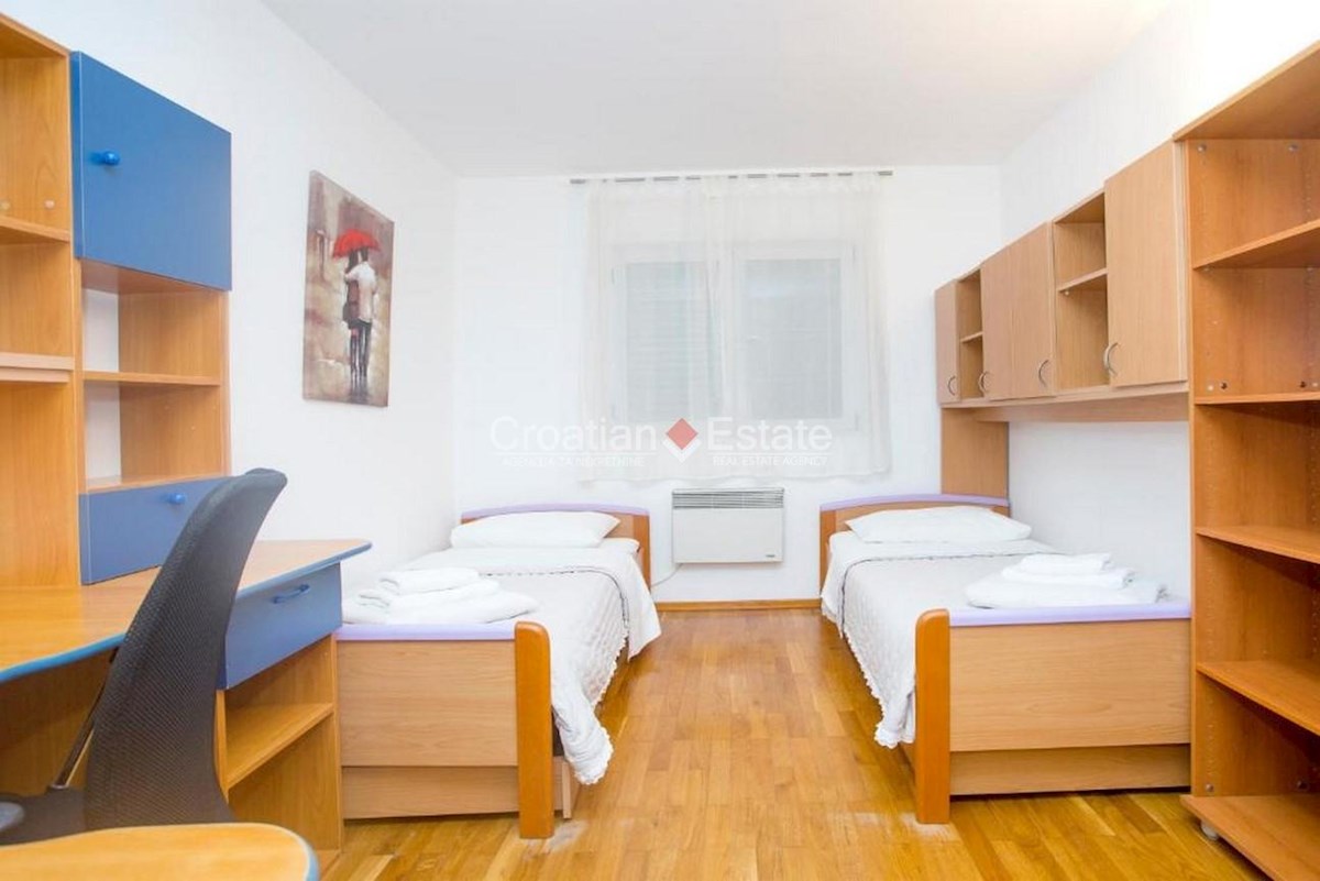 Appartement À louer - SPLITSKO-DALMATINSKA SPLIT