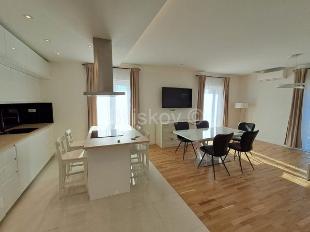 Appartamento Da affittare - Splitsko-dalmatinska Split - foto 4/12