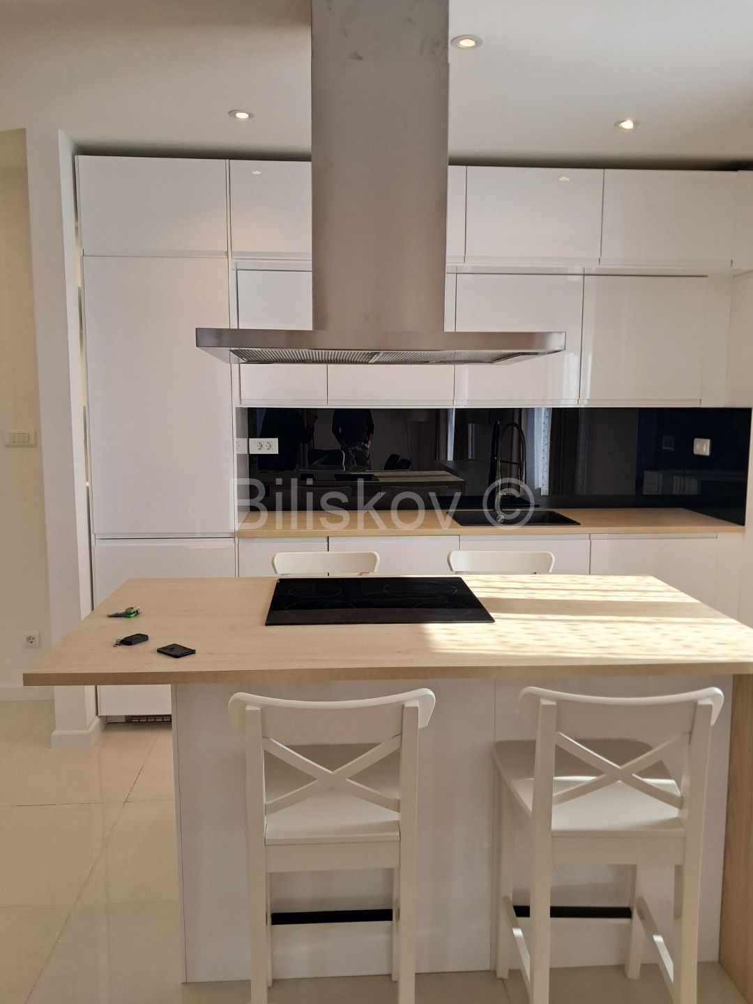 Flat For rent - SPLITSKO-DALMATINSKA SPLIT