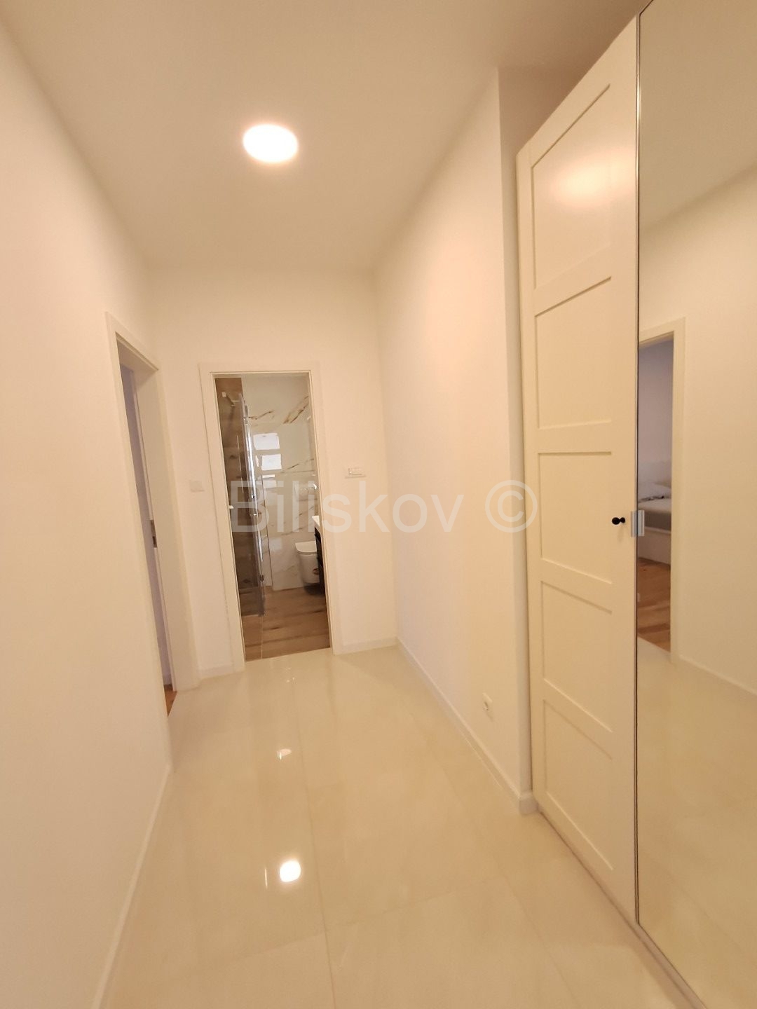 Flat For rent - SPLITSKO-DALMATINSKA SPLIT