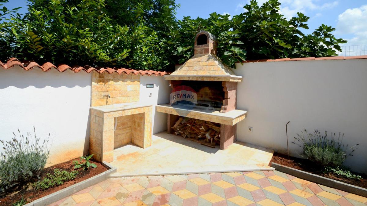 Haus Zu verkaufen - ISTARSKA VIŠNJAN