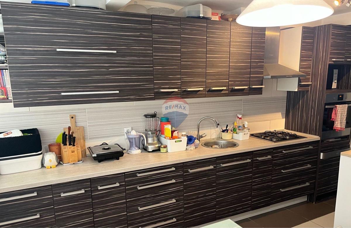 Apartma Na predaj - Zagrebačka Velika Gorica - foto 1/5