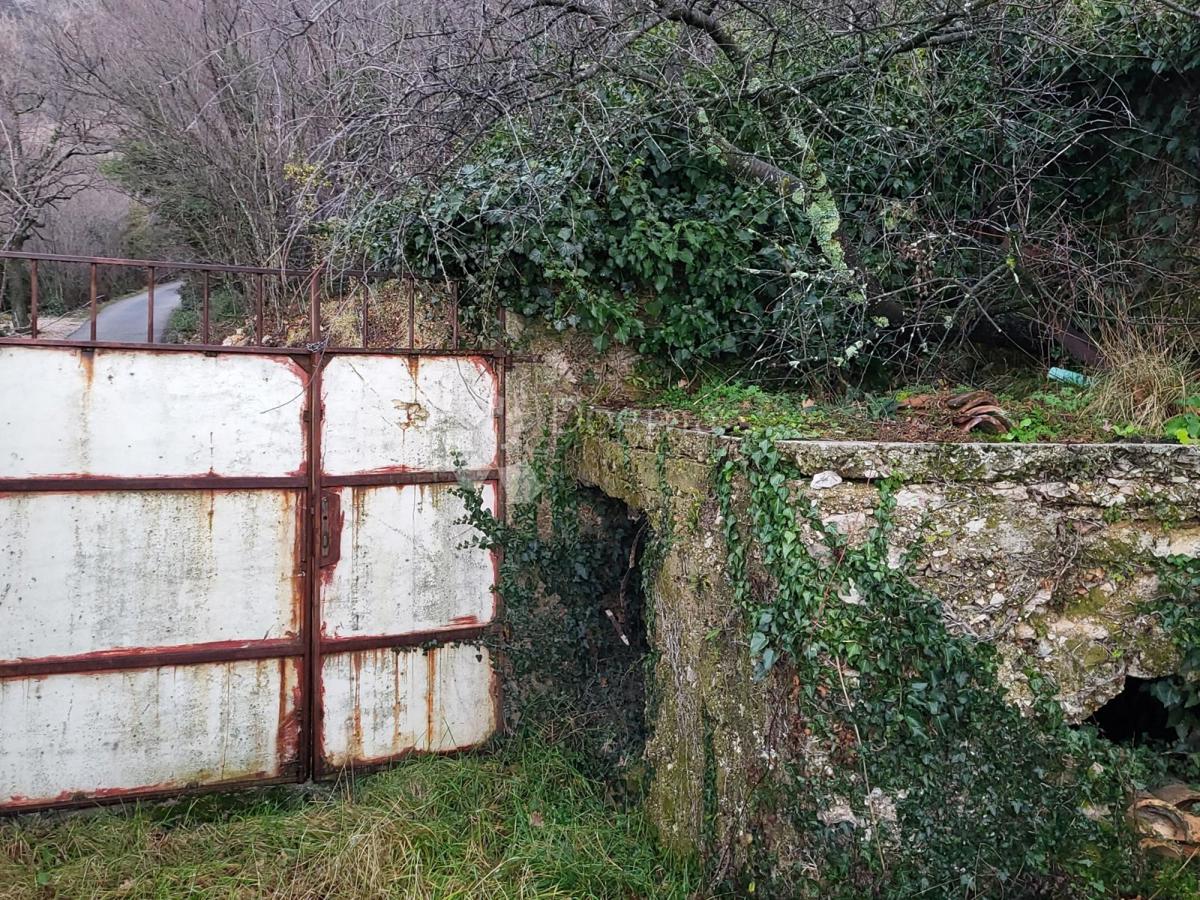 Kuća Na prodaju - PRIMORSKO-GORANSKA VINODOLSKA OPĆINA