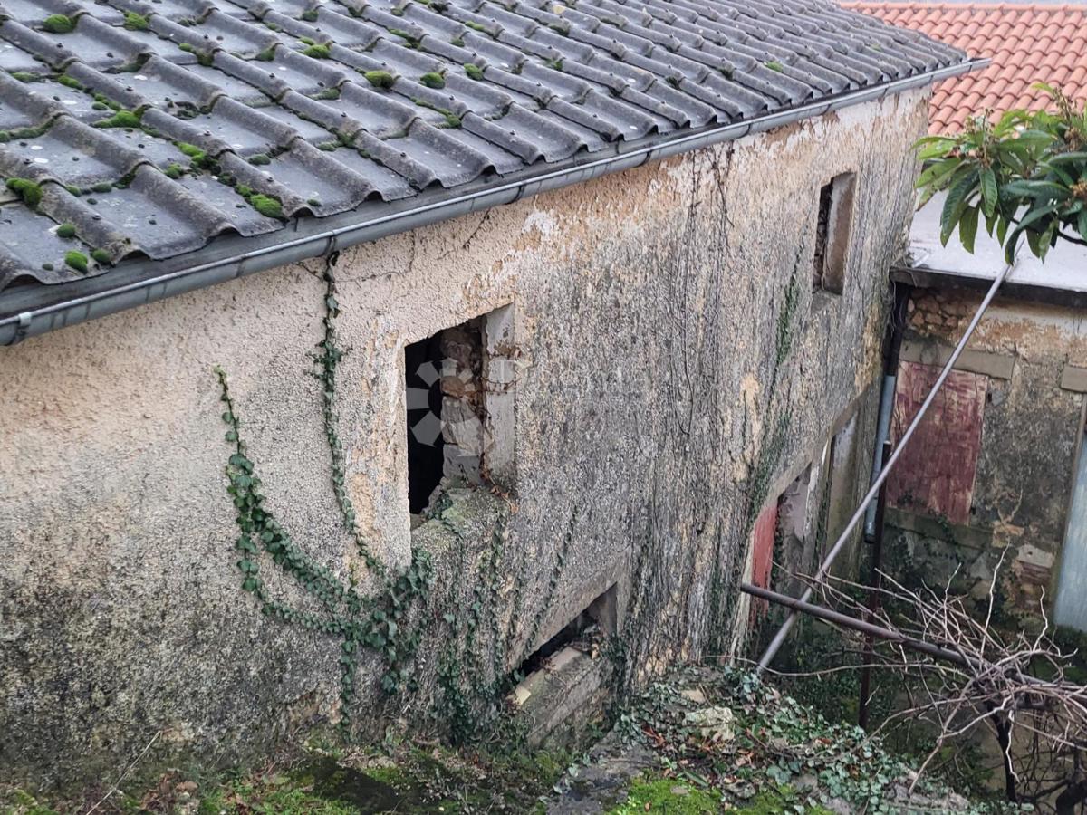 Kuća Na prodaju - PRIMORSKO-GORANSKA VINODOLSKA OPĆINA