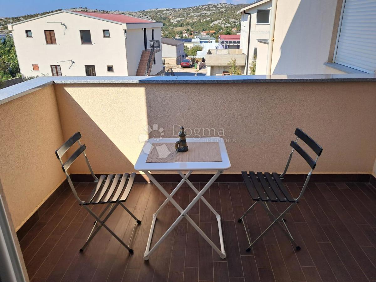 Flat For sale KARLOBAG