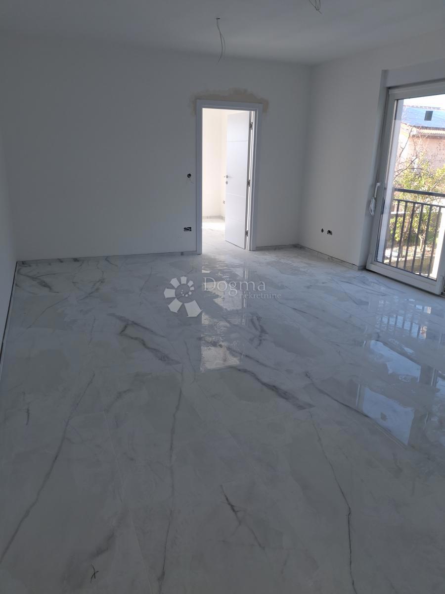 Apartment Zu verkaufen - PRIMORSKO-GORANSKA RAB