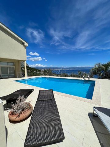Stan za najam 42 m² – Opatija