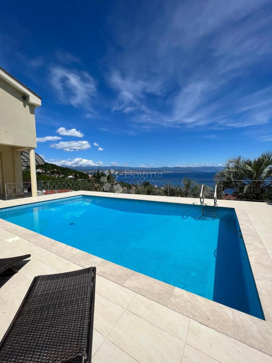 Flat For rent - PRIMORSKO-GORANSKA OPATIJA