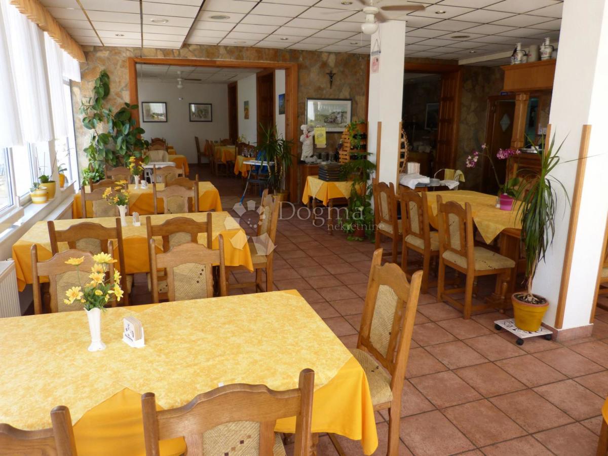 Poslovni prostor Na prodaju - PRIMORSKO-GORANSKA CRIKVENICA