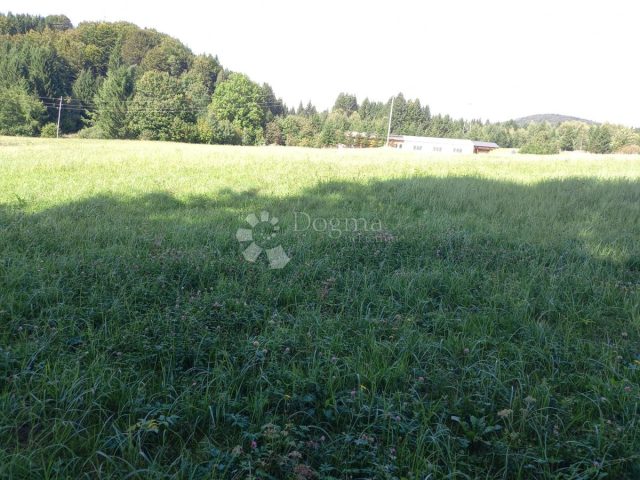 Terreno in vendita 2435 m² – Ravna Gora