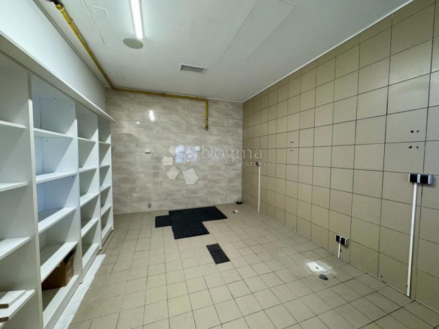 Business premises For sale - Primorsko-goranska Krk - foto 3/8