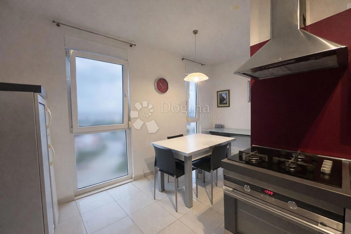 Flat For sale - ISTARSKA PULA