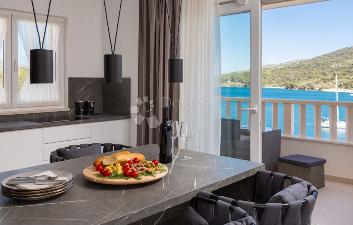 Apartmán Na prodej - SPLITSKO-DALMATINSKA MARINA