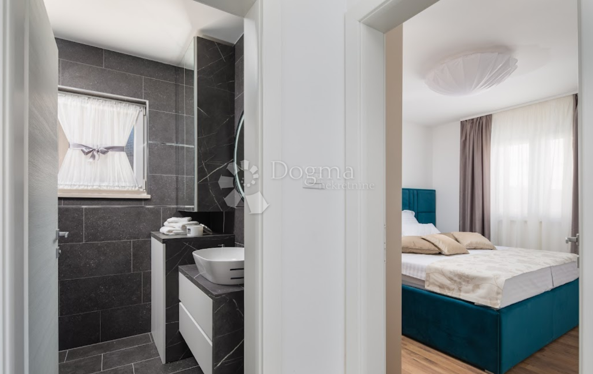Apartmán Na prodej - SPLITSKO-DALMATINSKA MARINA