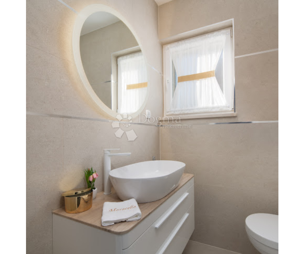 Apartmán Na prodej - SPLITSKO-DALMATINSKA MARINA