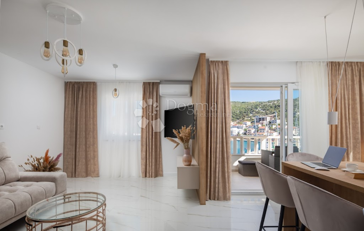 Apartmán Na prodej - SPLITSKO-DALMATINSKA MARINA