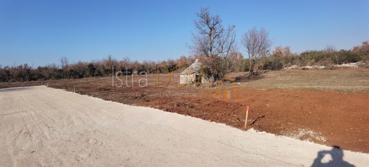 Grundstück zu verkaufen 569 m² – Vodnjan